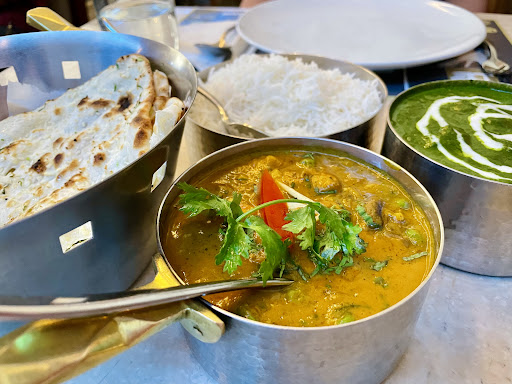 Dine Elaichi Restaurant