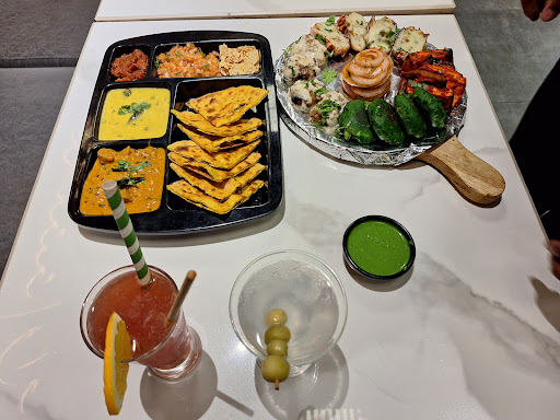 Yaara - Multi Cuisine Restaurant