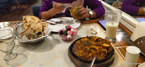 Crystal Restaurant