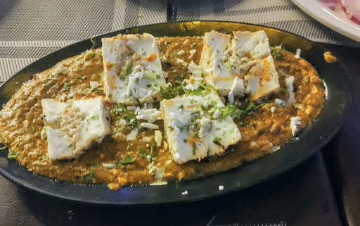 Aamantran Garden Restaurant