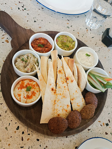 White Garden - Vegetarian Artisan Kitchen