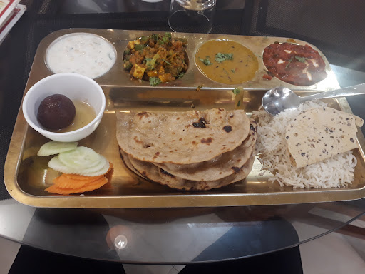 Ganga Ram - Family Restaurant (Pure Veg)