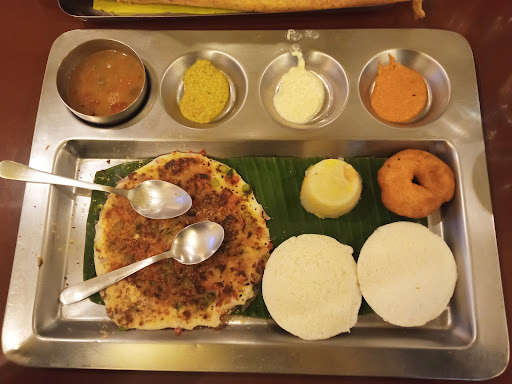 Chennai Cafe, Channi Himmat