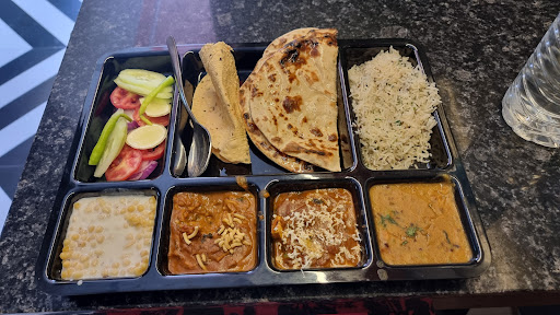 5 FLAVOURS RESTAURANT & CAFÉ (PURE VEG)