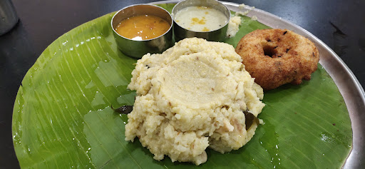 Meenakshi Bhavan
