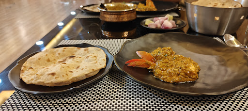 Haveli 21 Family Restaurant & Cafe