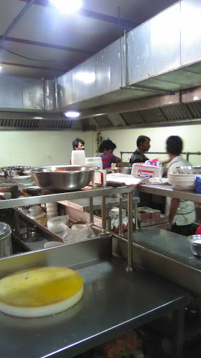 Food Ex Family Restaurant