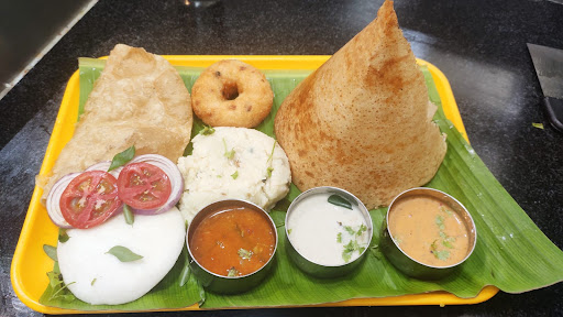 Aishwarya Bhavan veg.Restaurant