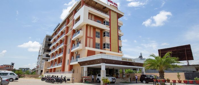 mourya hotel